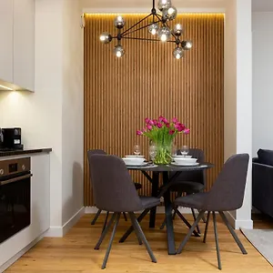 Mennica - Center By Renters Prestige Hotel apartamentowy Warszawa